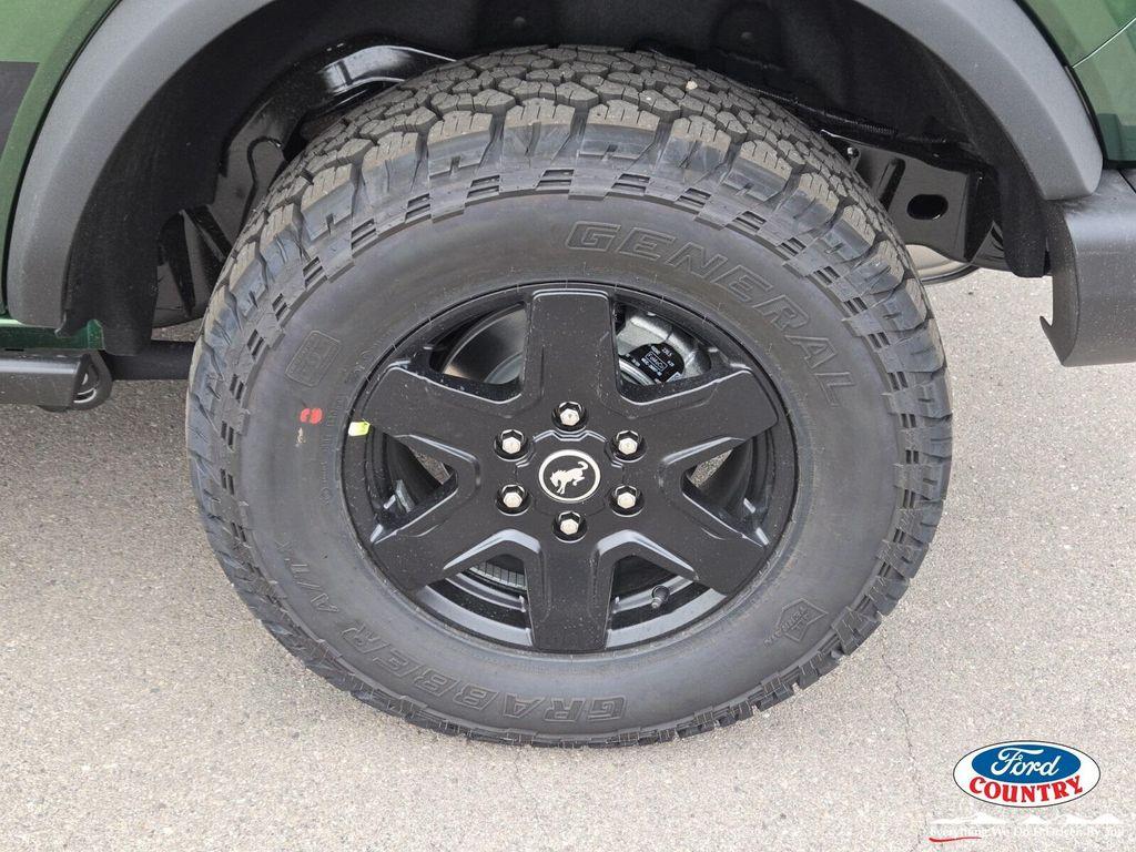 new 2025 Ford Bronco car, priced at $48,905