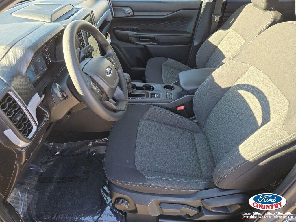 new 2025 Ford Ranger car, priced at $32,939