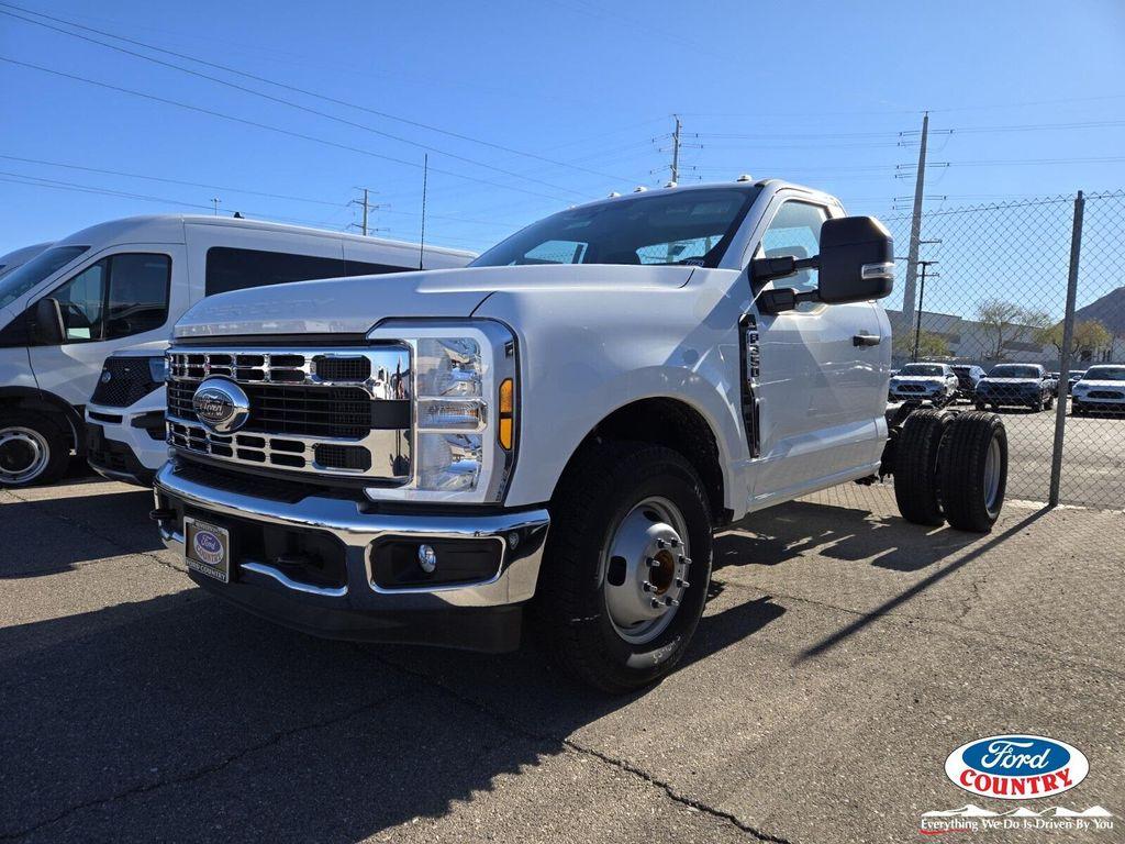 new 2025 Ford F-350 car, priced at $50,573