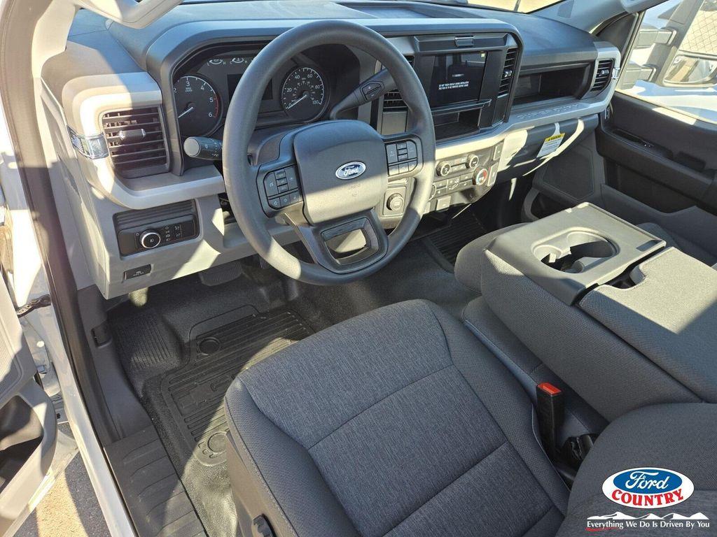 new 2025 Ford F-350 car, priced at $50,573