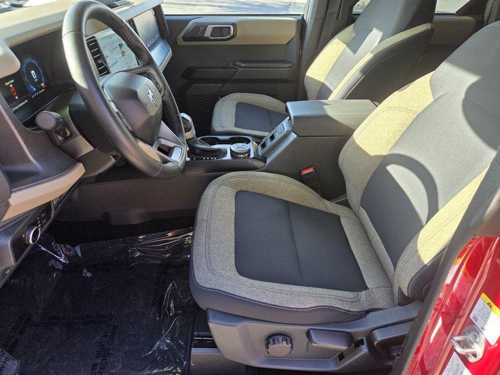 used 2025 Ford Bronco car, priced at $39,995