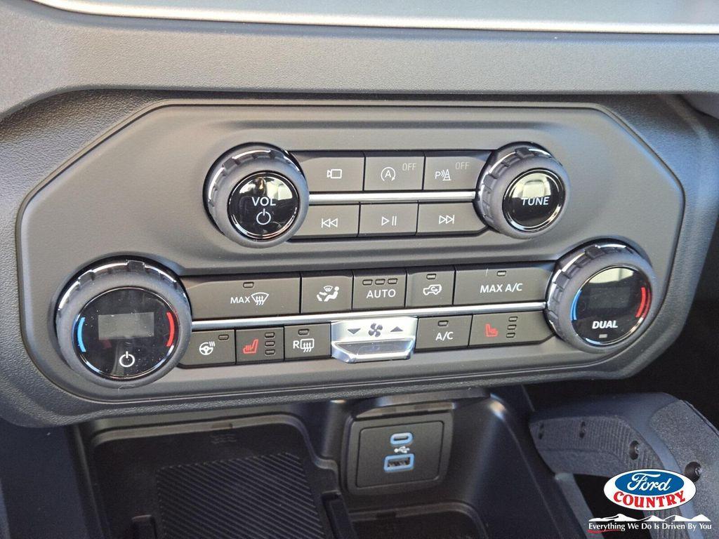 new 2025 Ford Bronco car, priced at $61,900