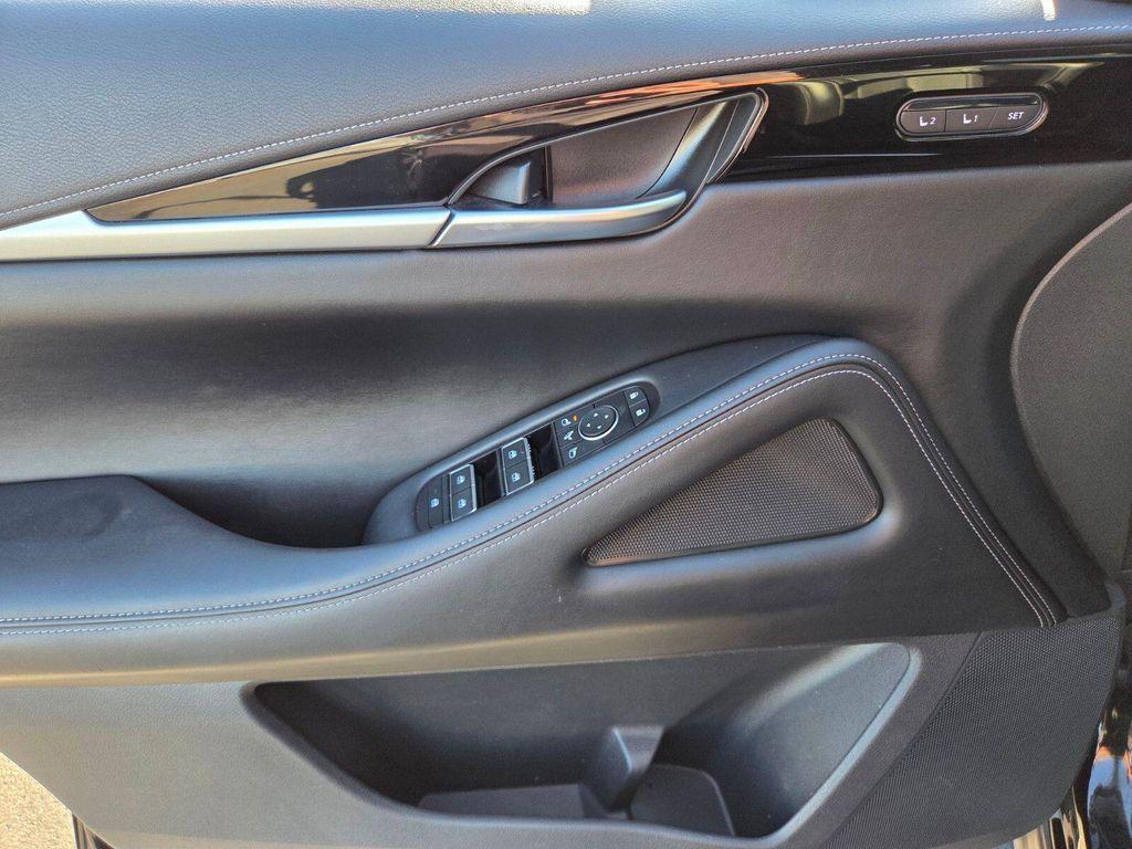 used 2025 INFINITI QX60 car, priced at $33,999