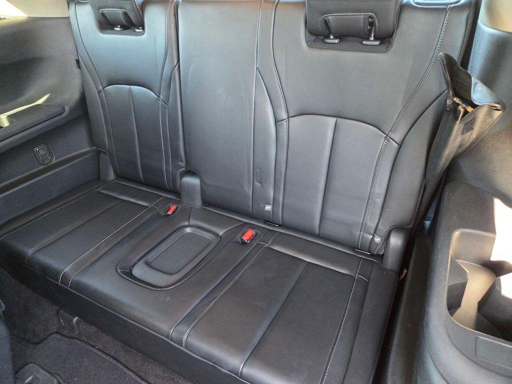used 2025 INFINITI QX60 car, priced at $33,999