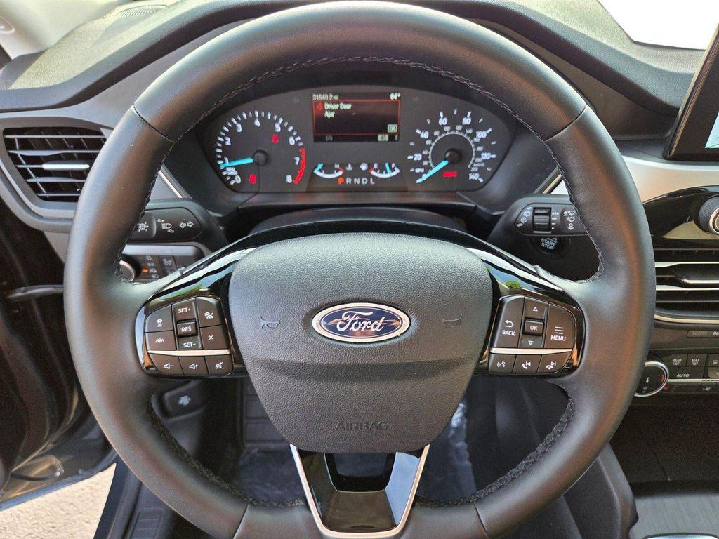 used 2022 Ford Escape car, priced at $19,544