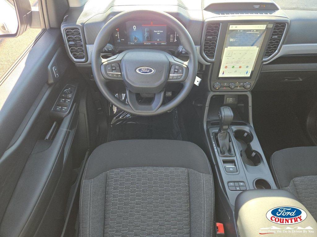 new 2025 Ford Ranger car, priced at $33,697