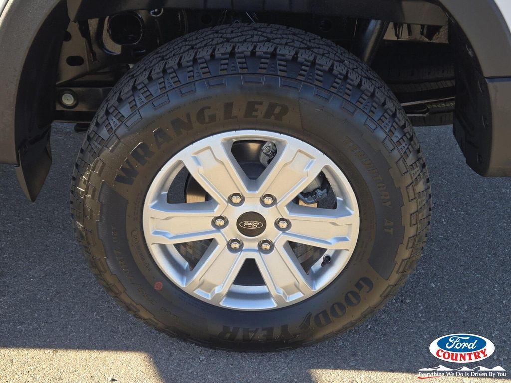 new 2025 Ford Ranger car, priced at $33,697