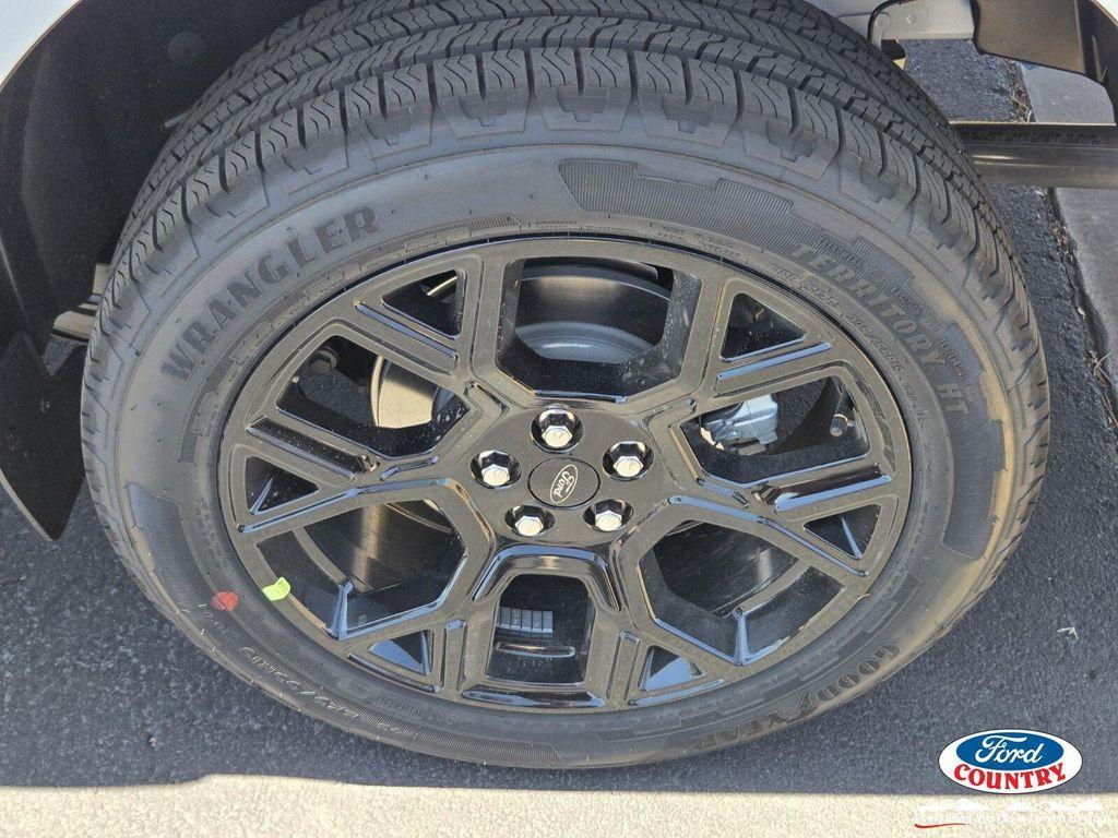 new 2026 Ford Maverick car, priced at $39,924