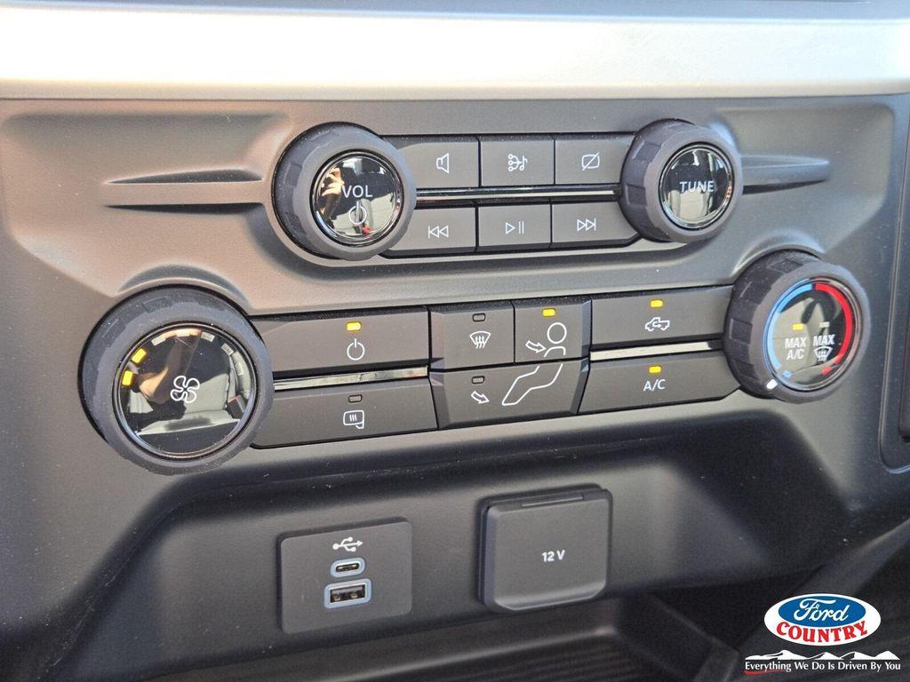 new 2024 Ford F-350 car, priced at $69,465