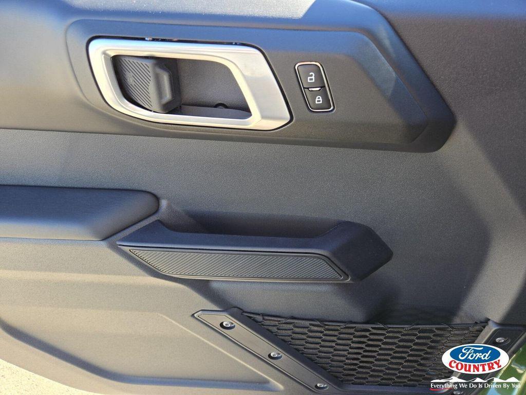 new 2025 Ford Bronco car, priced at $54,514