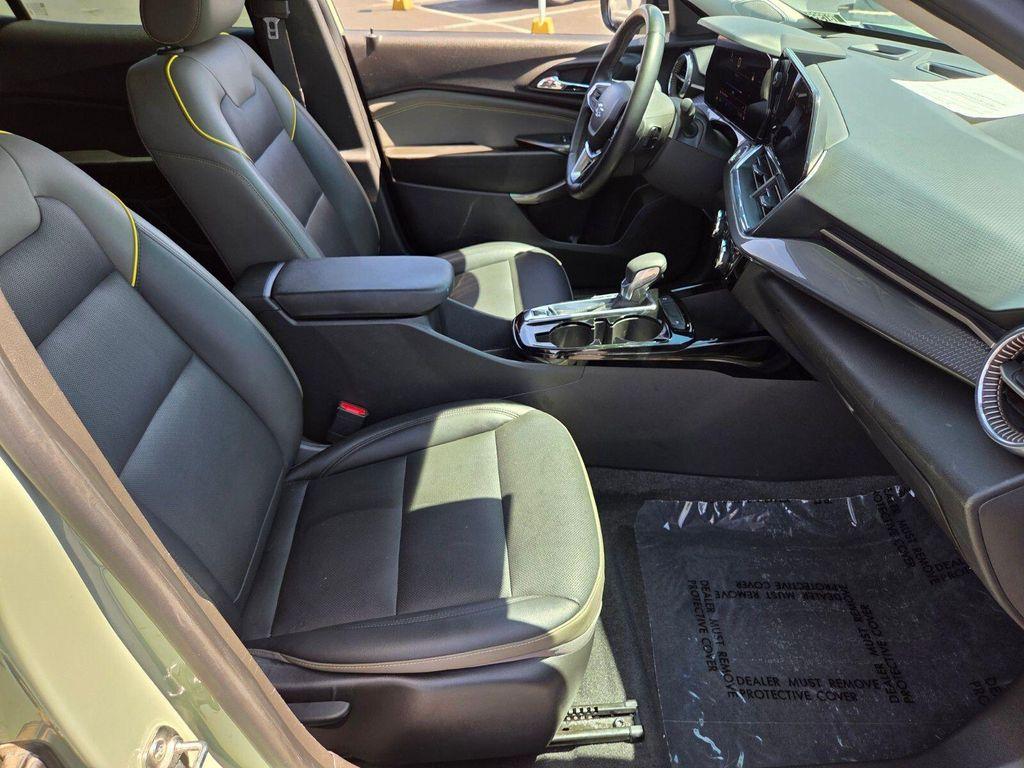 used 2025 Chevrolet Trax car, priced at $25,594