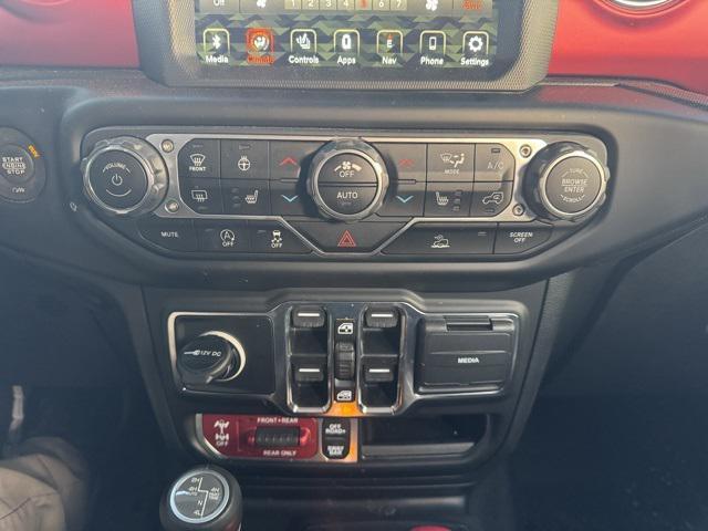 used 2022 Jeep Gladiator car, priced at $35,741