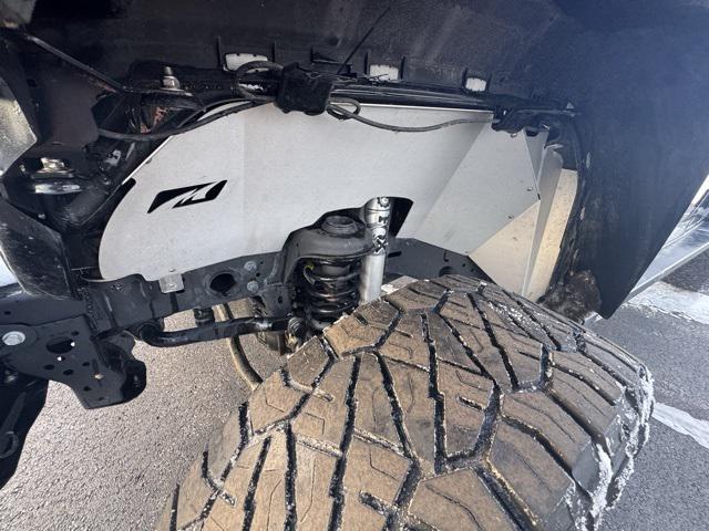 used 2022 Jeep Gladiator car, priced at $35,741