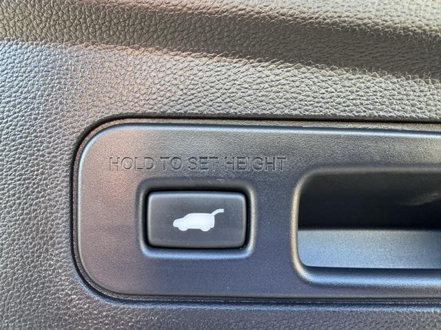 used 2025 Acura MDX car, priced at $51,739