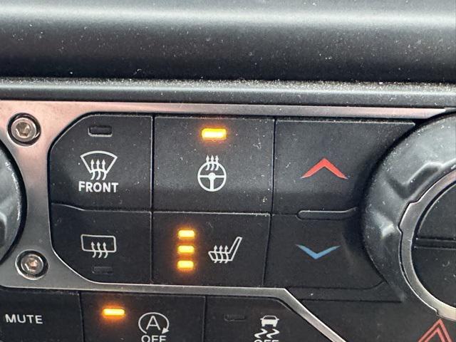 used 2020 Jeep Gladiator car, priced at $25,724