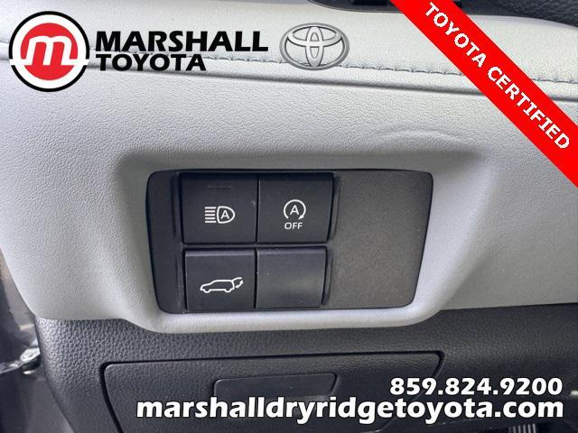 used 2024 Toyota Highlander car, priced at $33,396