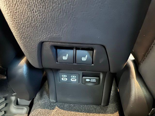 new 2025 Toyota Prius Plug-In Hybrid car, priced at $42,336