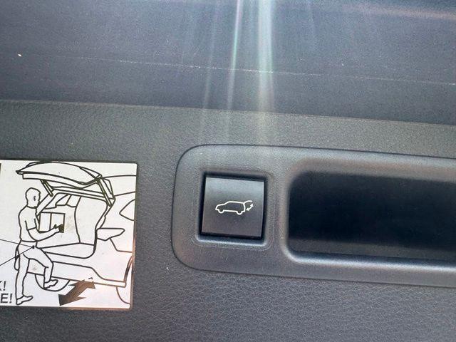 used 2024 Toyota Highlander Hybrid car, priced at $45,650