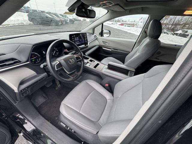 used 2024 Toyota Sienna car, priced at $37,393