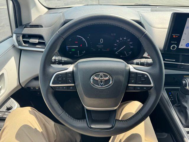 used 2025 Toyota Sienna car, priced at $40,417