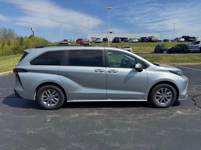 used 2025 Toyota Sienna car, priced at $40,417