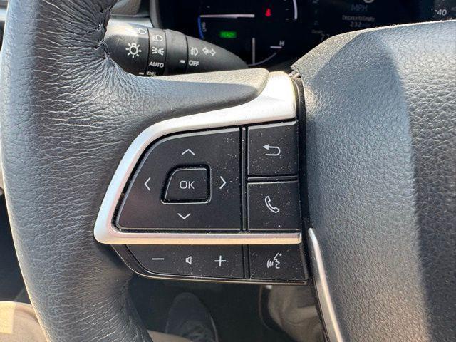 used 2025 Toyota Sienna car, priced at $40,417