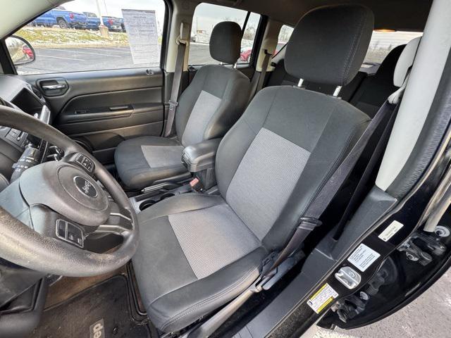 used 2014 Jeep Compass car, priced at $5,616