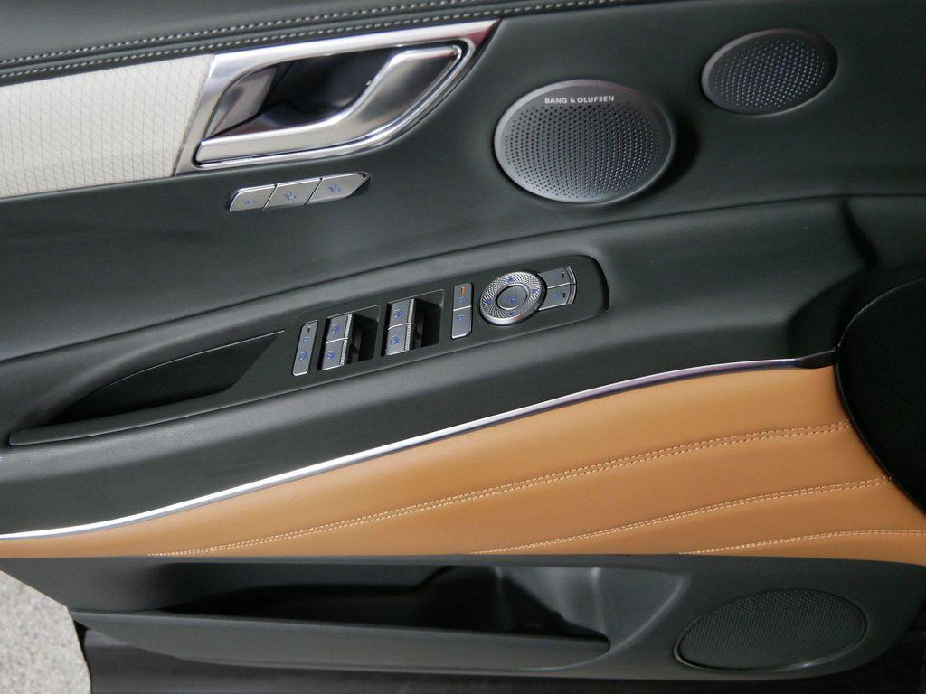 used 2025 Genesis GV80 car, priced at $70,146
