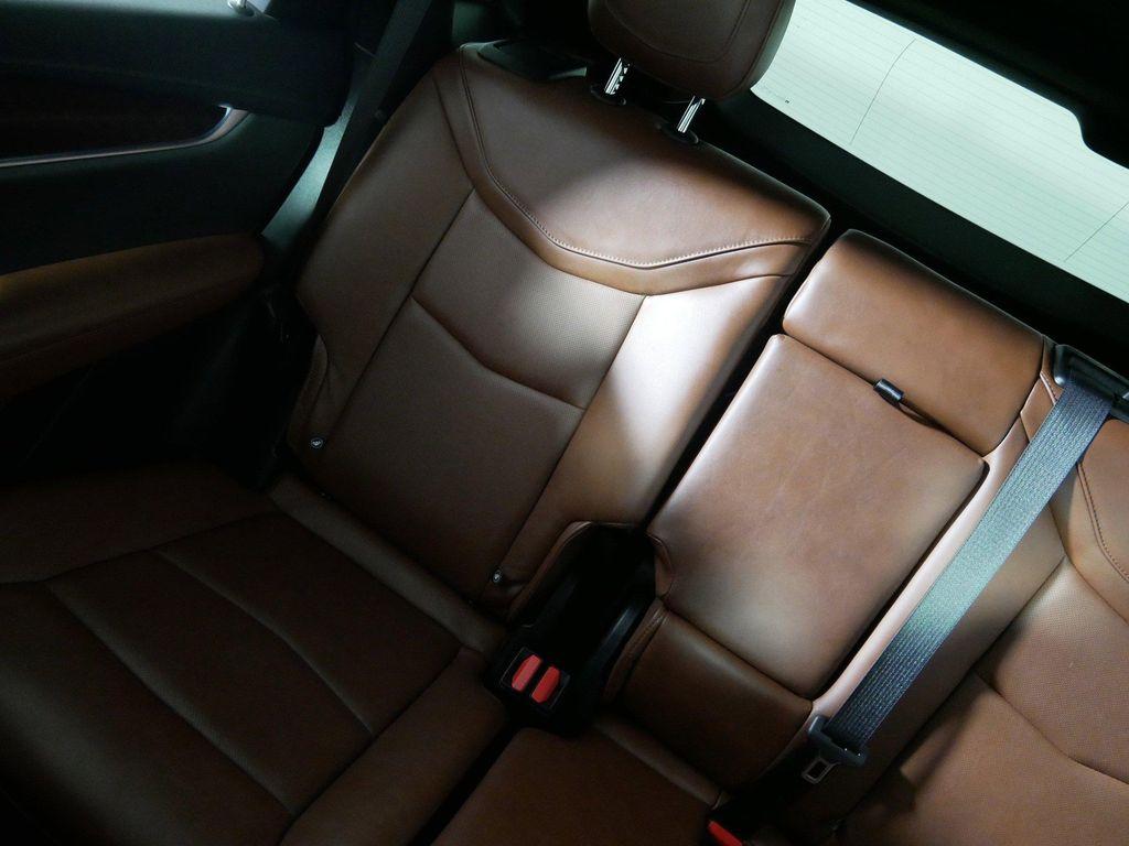 used 2023 Cadillac XT5 car, priced at $34,346
