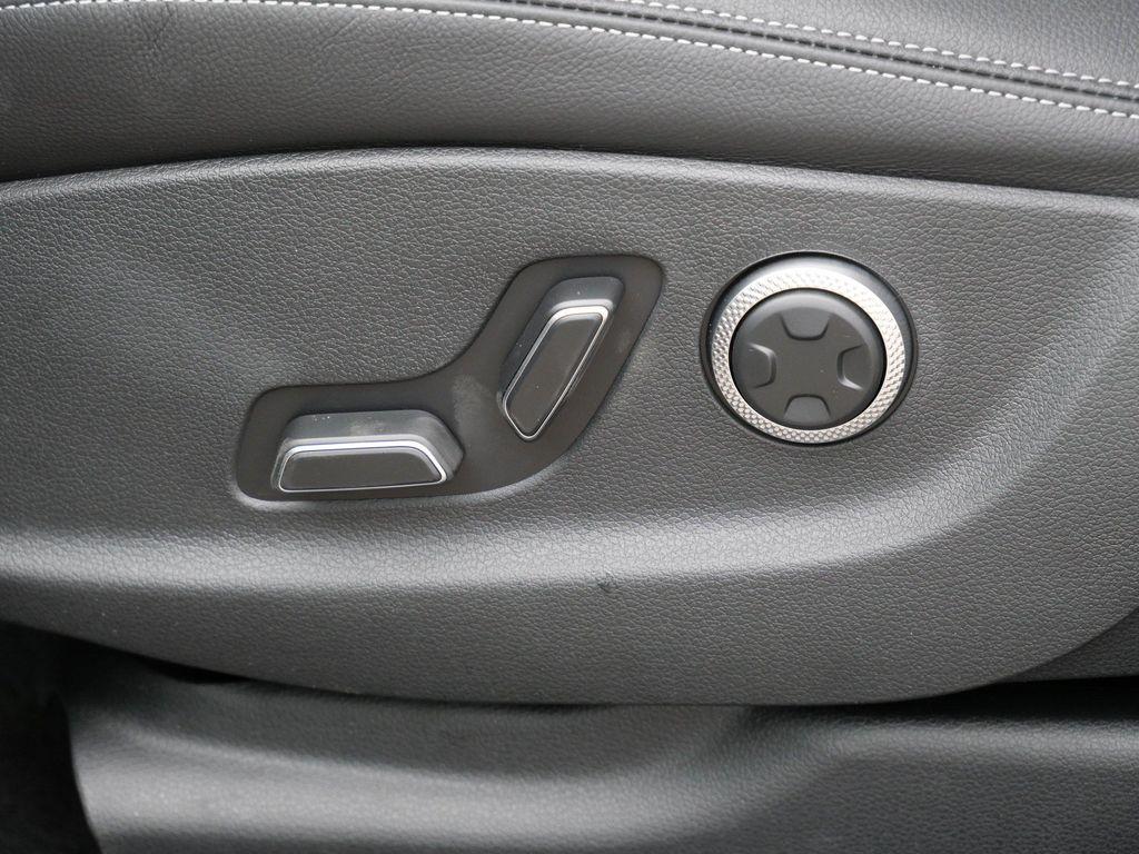 new 2026 Genesis GV70 car, priced at $60,029