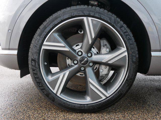 new 2025 Genesis GV80 car, priced at $79,670