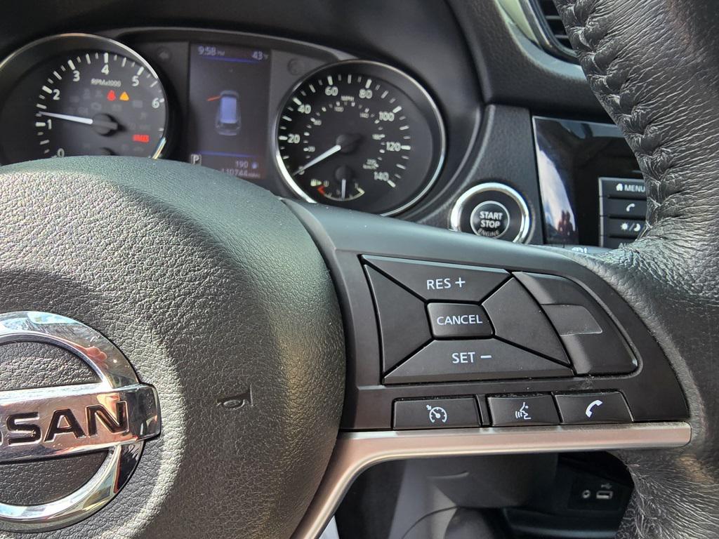 used 2018 Nissan Rogue car, priced at $11,491