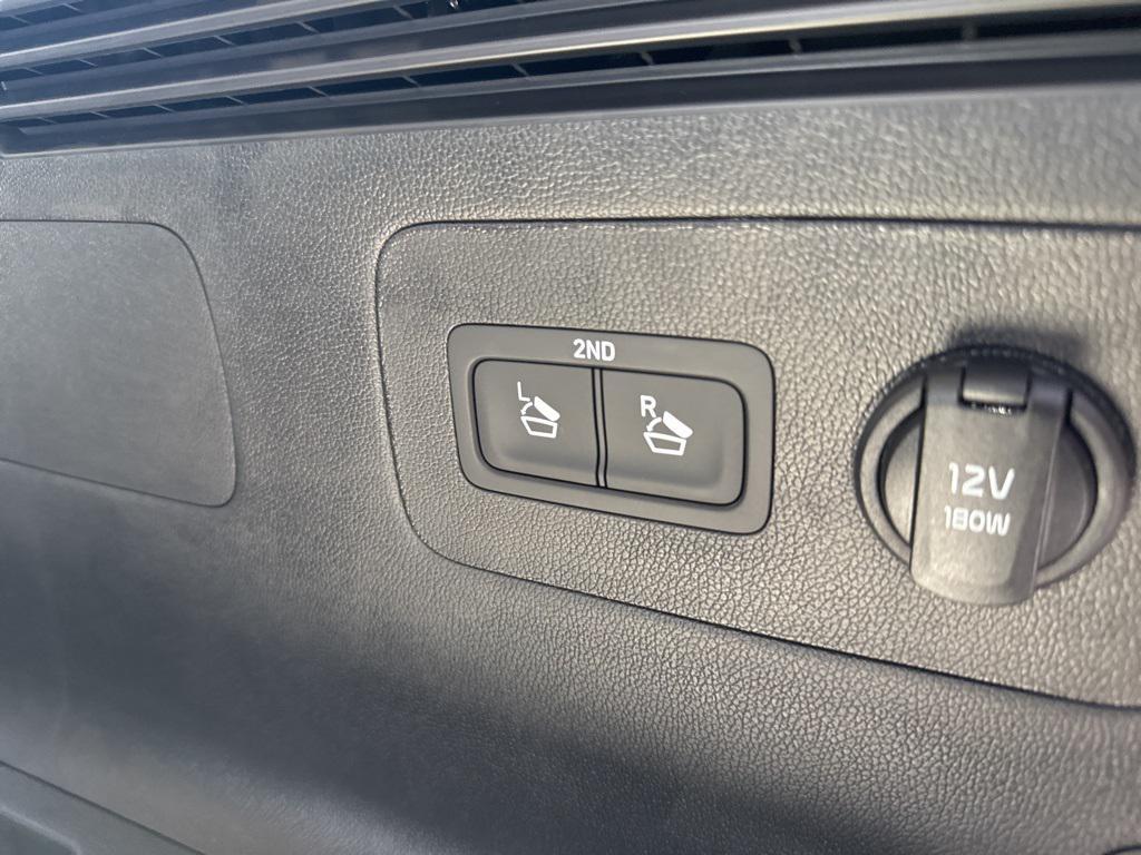 new 2026 Kia Sorento Plug-In Hybrid car, priced at $50,490