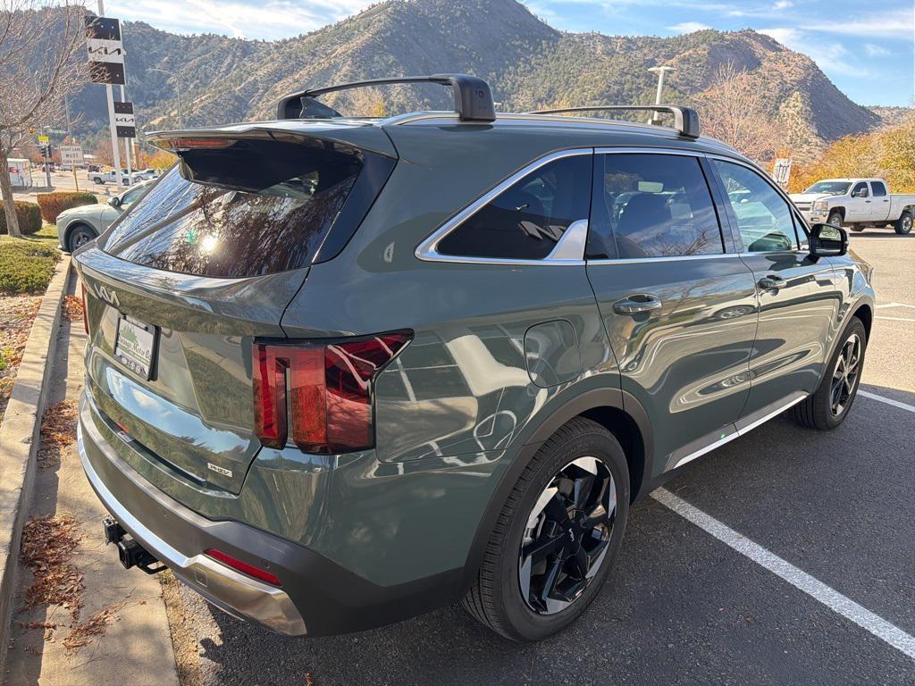 new 2026 Kia Sorento Plug-In Hybrid car, priced at $50,995
