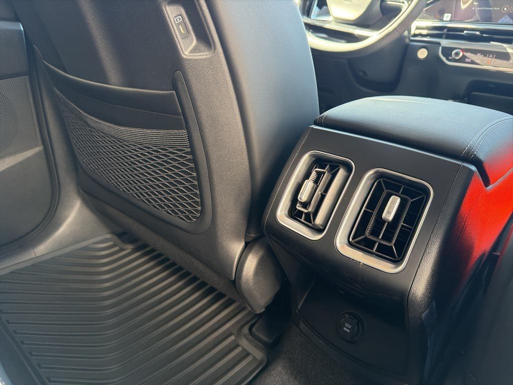 new 2026 Kia Sorento Plug-In Hybrid car, priced at $50,995