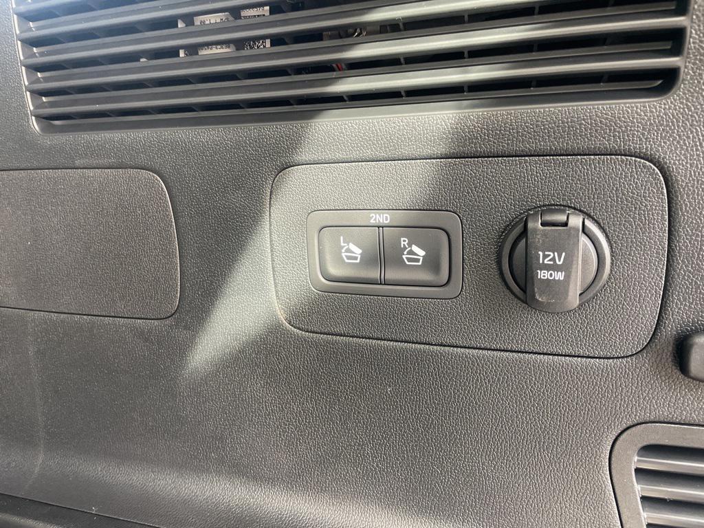 new 2026 Kia Sorento Plug-In Hybrid car, priced at $52,625