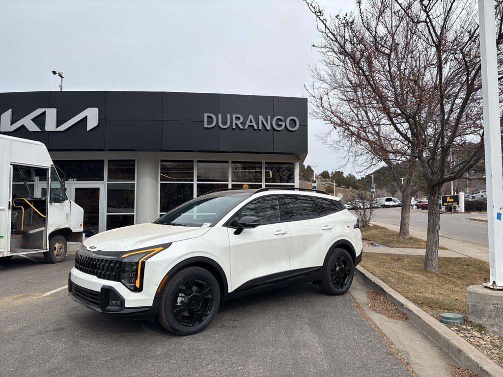 new 2026 Kia Sportage Plug-In Hybrid car, priced at $48,100