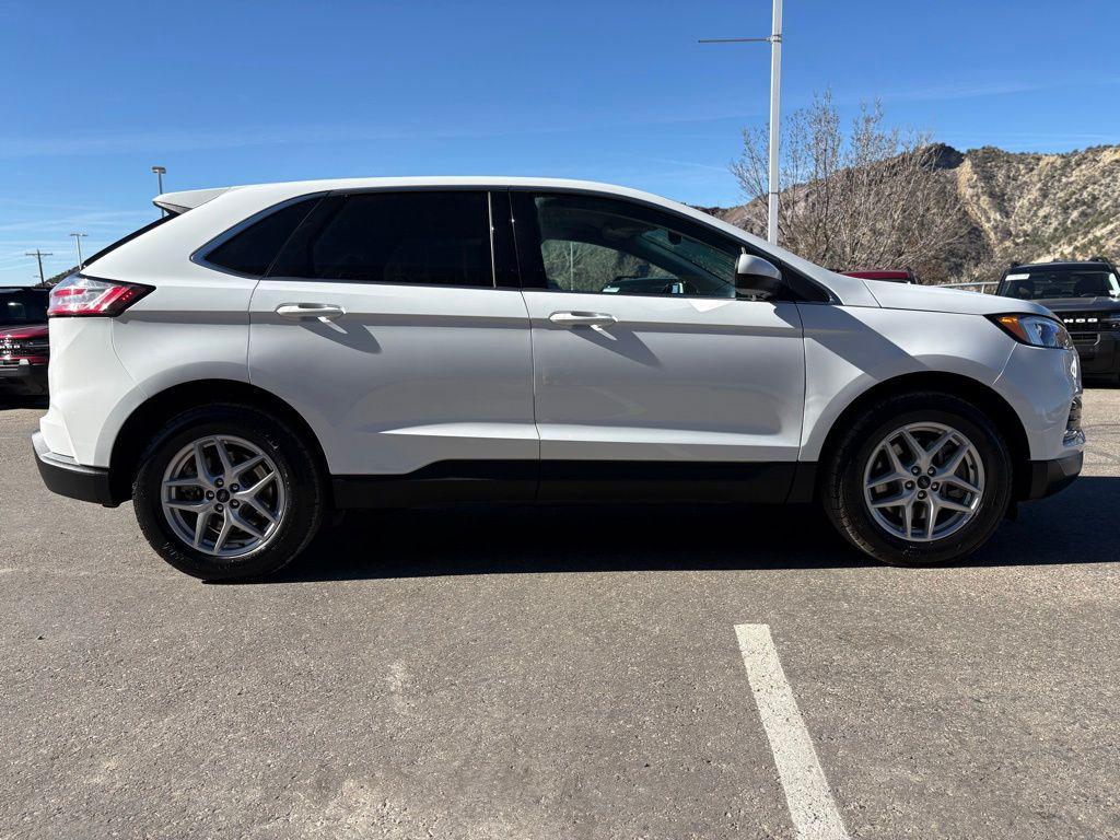 used 2024 Ford Edge car, priced at $22,431