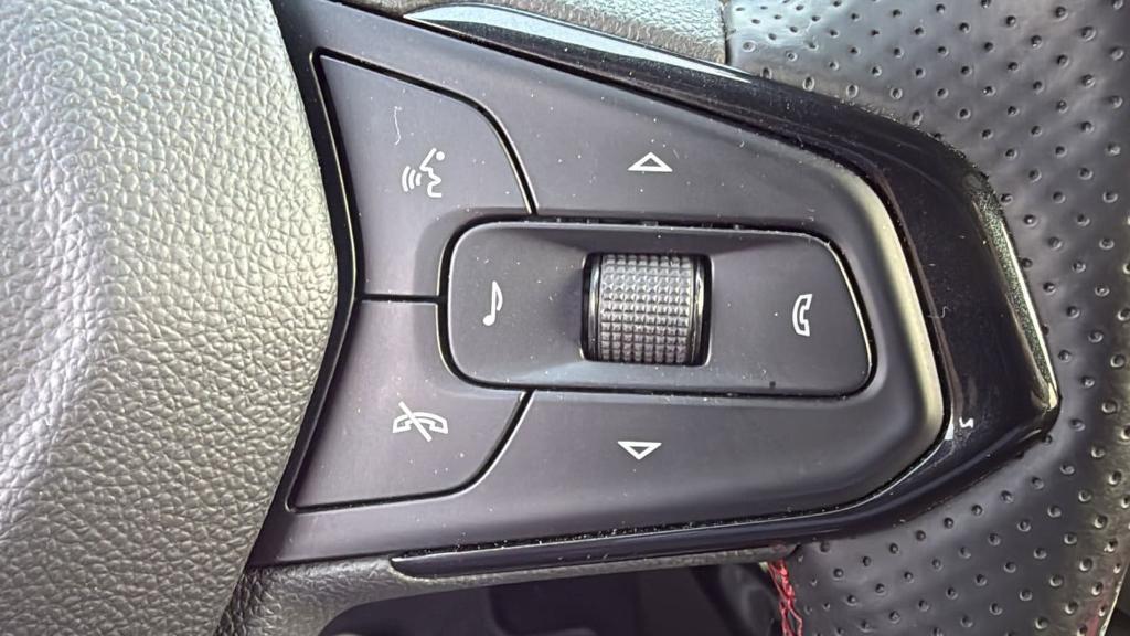 used 2025 Chevrolet Trax car, priced at $22,990