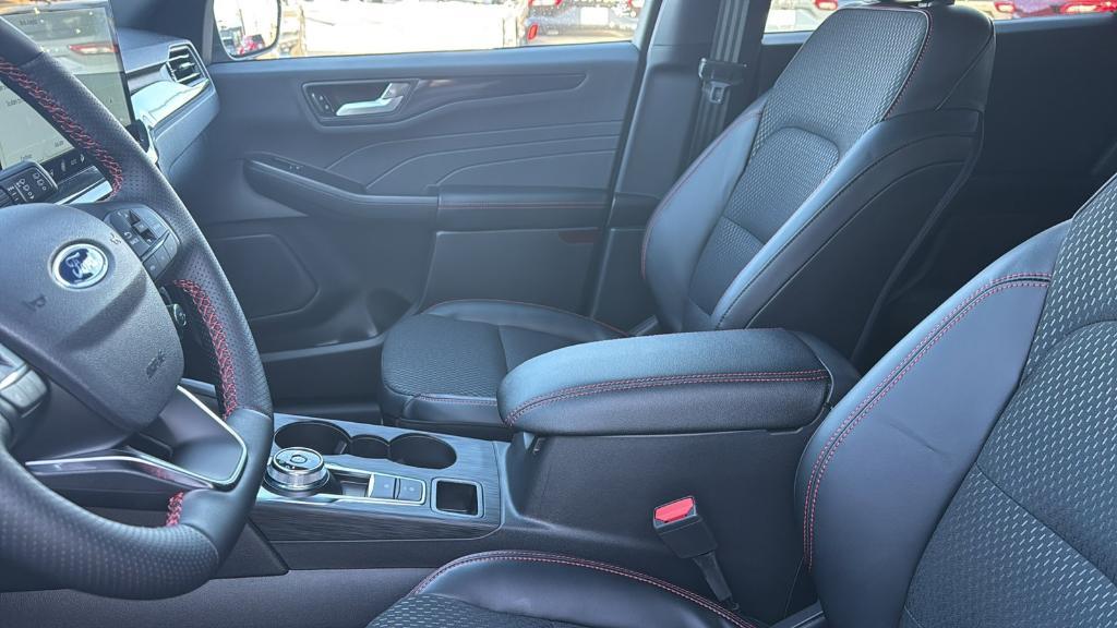 new 2026 Ford Escape car, priced at $34,444