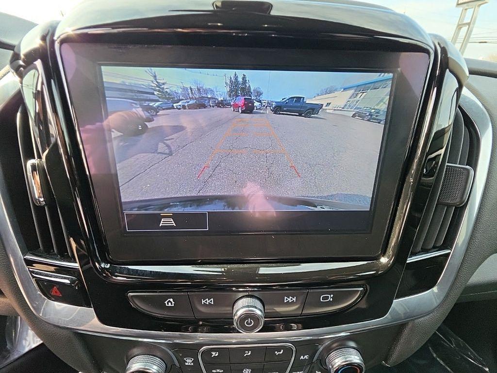 used 2023 Chevrolet Traverse car, priced at $31,629