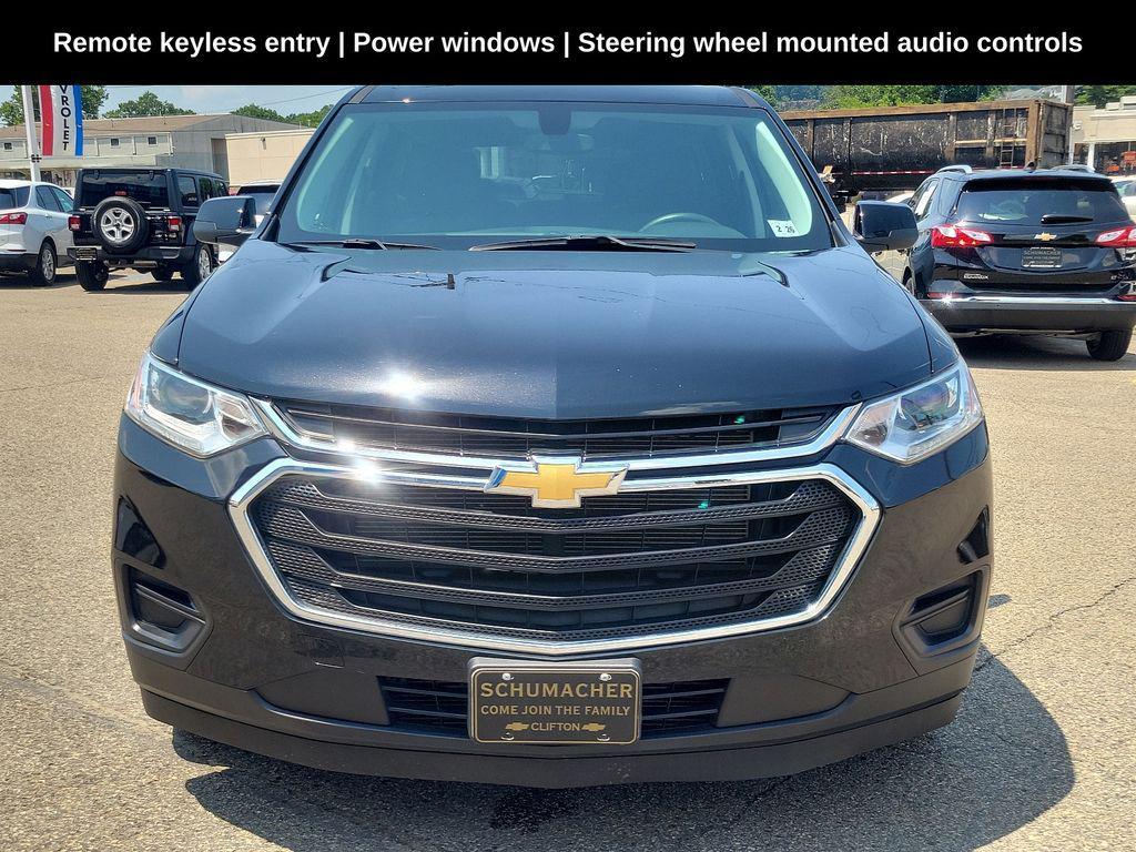 used 2021 Chevrolet Traverse car, priced at $23,200