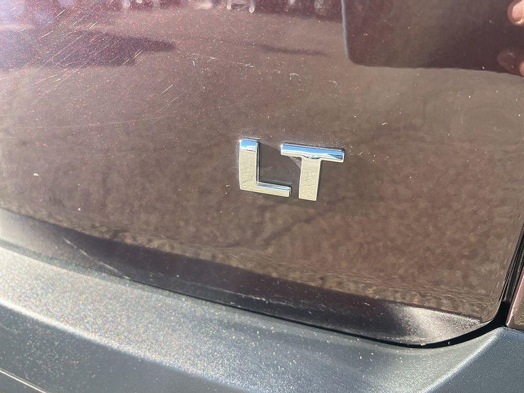 used 2023 Chevrolet Traverse car, priced at $29,945