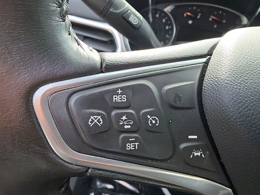 used 2022 Chevrolet Equinox car, priced at $20,820