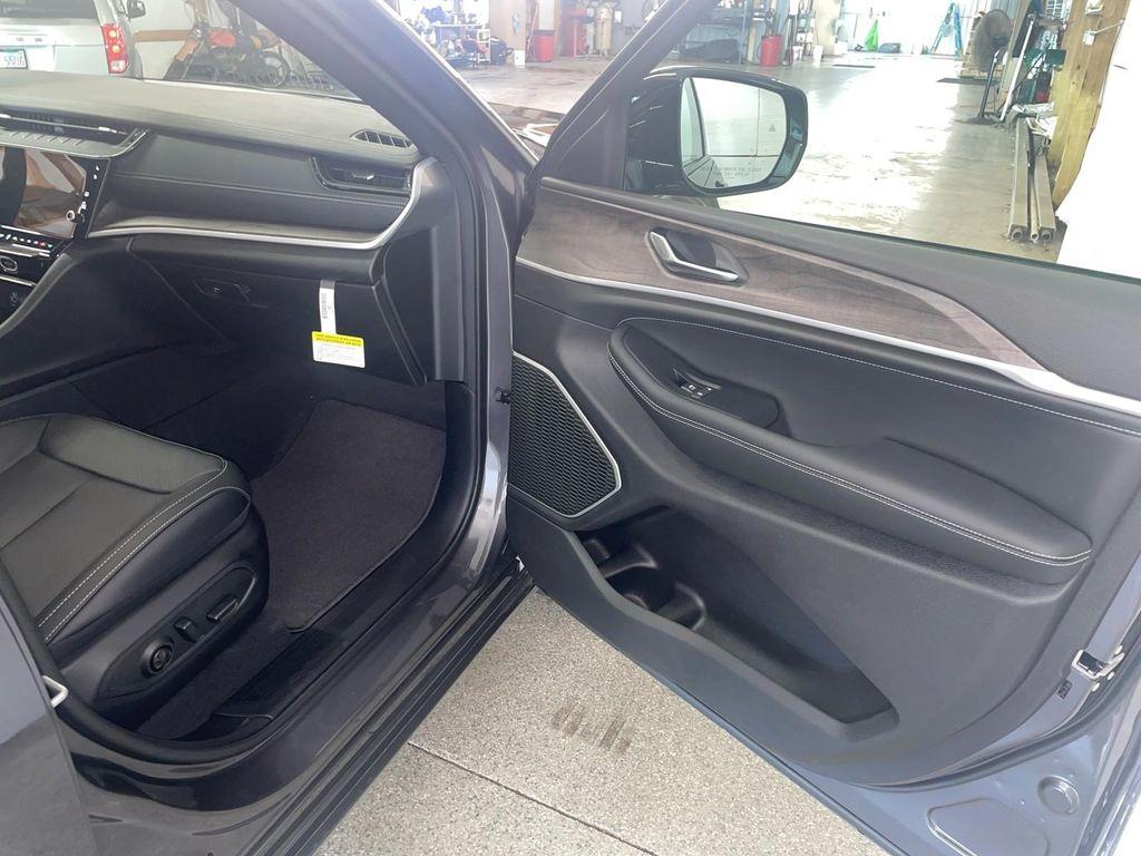 new 2026 Jeep Grand Cherokee L car, priced at $55,390