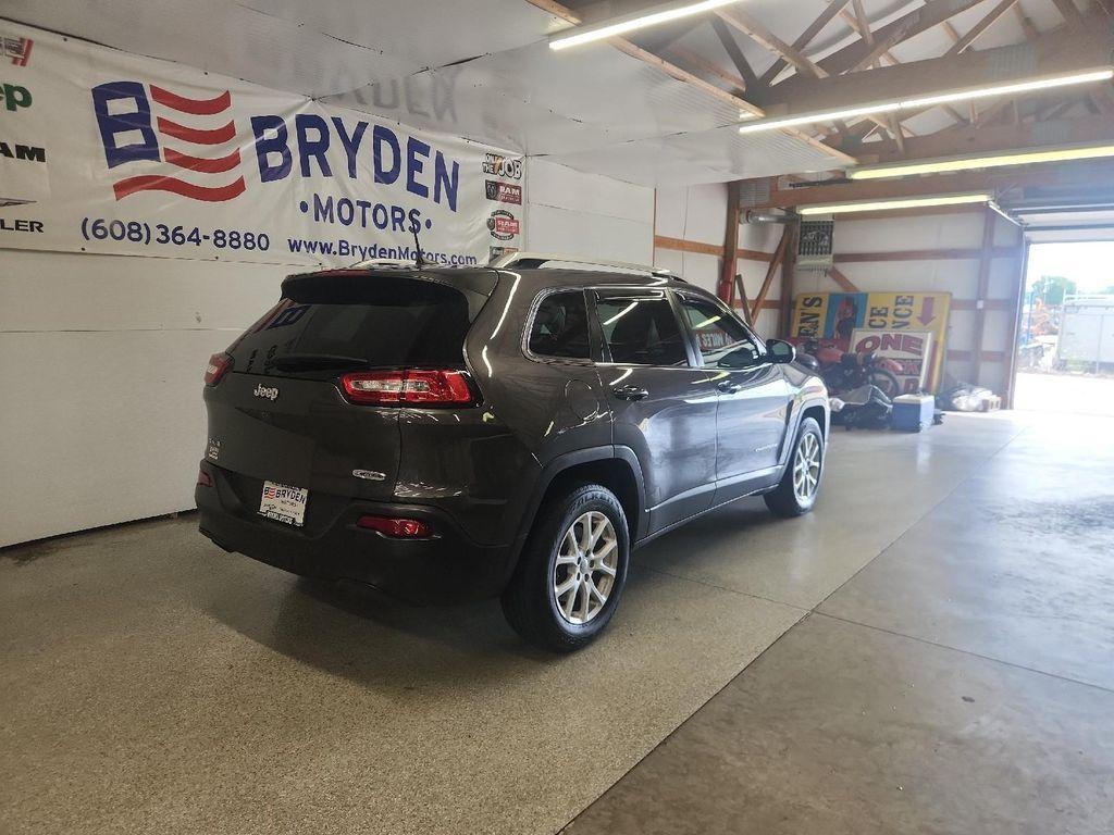 used 2018 Jeep Cherokee car, priced at $14,922