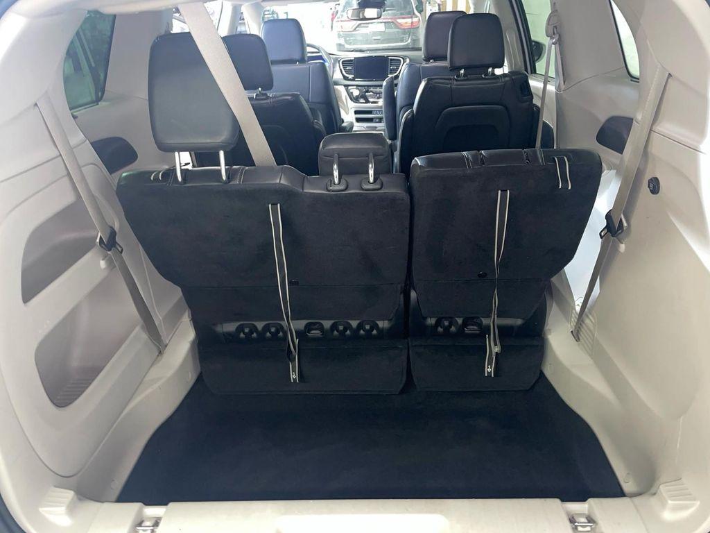 used 2022 Chrysler Pacifica car