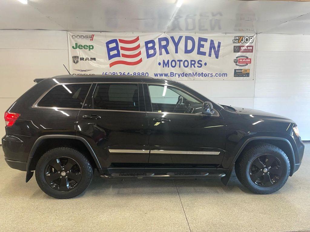 used 2013 Jeep Grand Cherokee car, priced at $10,648