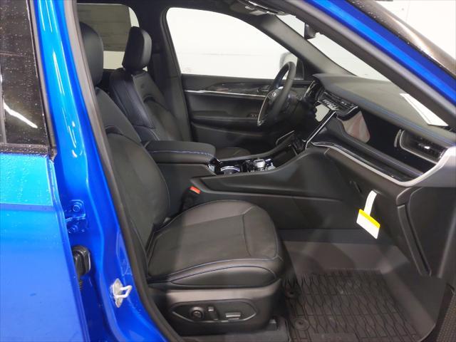 new 2022 Jeep Grand Cherokee 4xe car, priced at $39,856