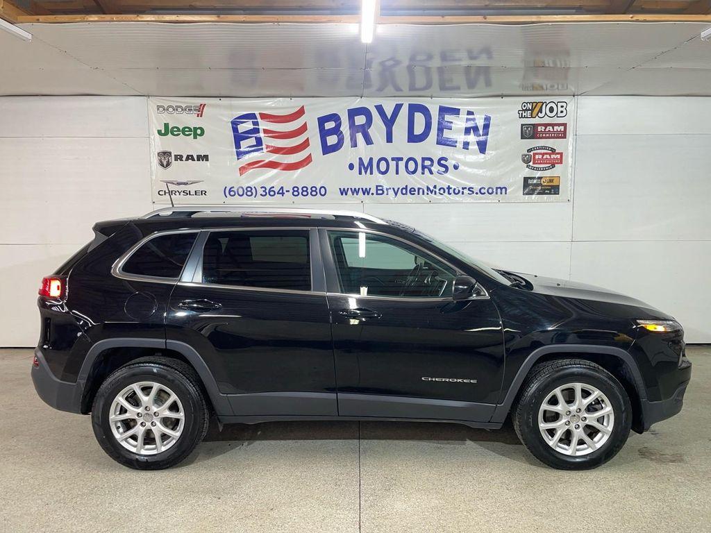 used 2018 Jeep Cherokee car, priced at $16,874